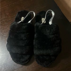 Ugg fluff yeah slides.